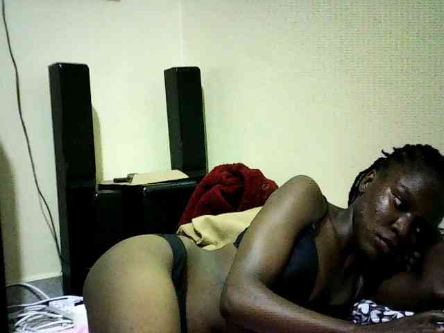 Sweetebonny webcam