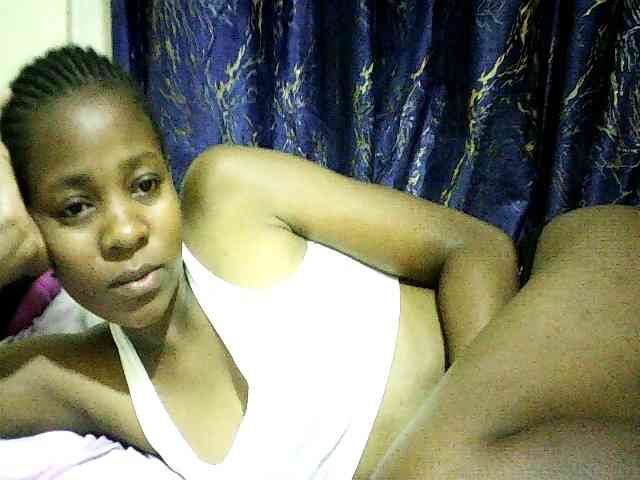 Sweetebonny webcam