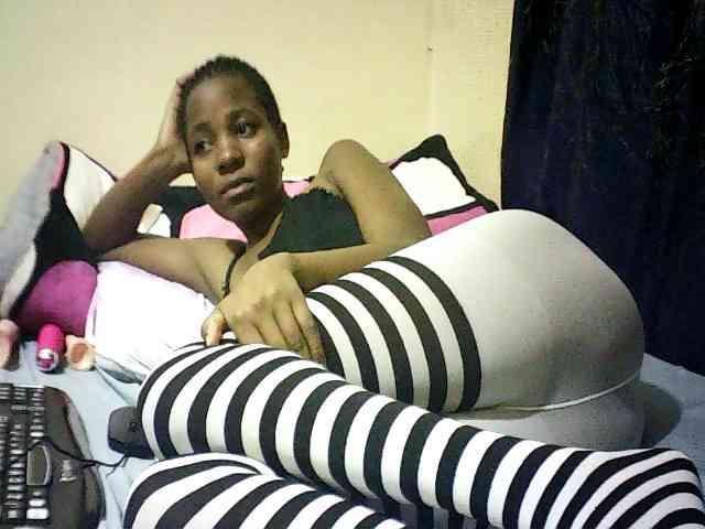 Sweetebonny webcam