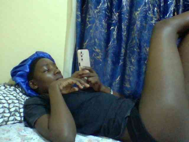 Sweetebonny webcam