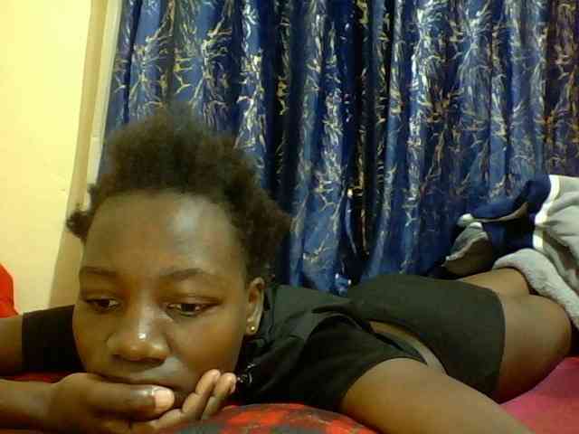 Sweetebonny webcam