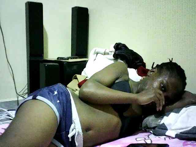 Sweetebonny webcam
