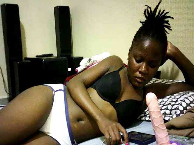 Sweetebonny webcam