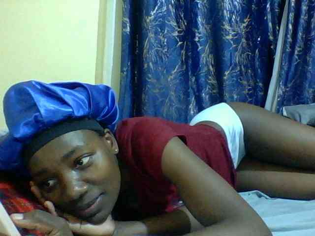 Sweetebonny webcam