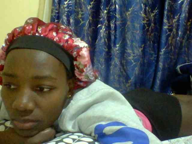 Sweetebonny webcam