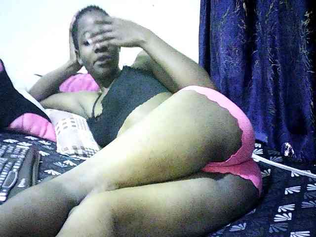 Sweetebonny webcam