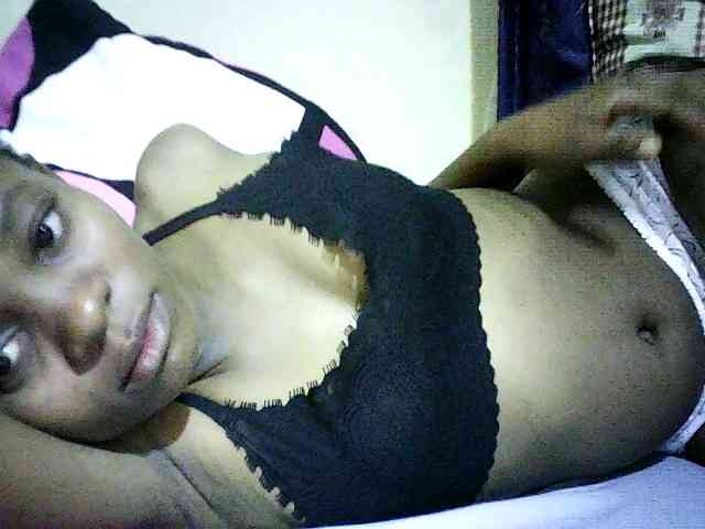 Sweetebonny webcam