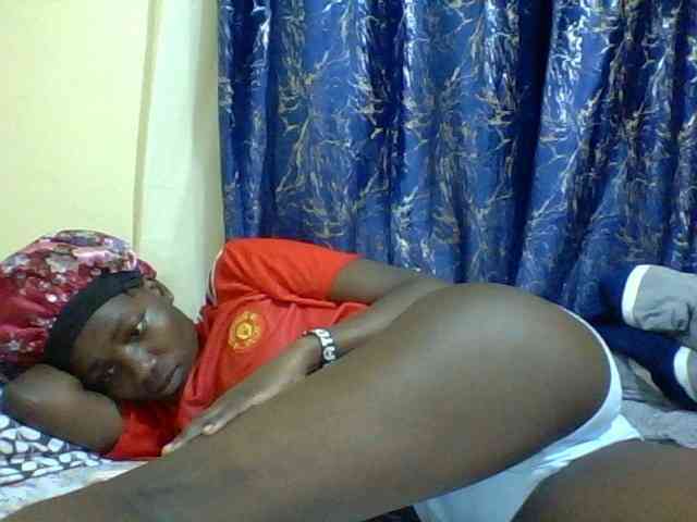 Sweetebonny webcam