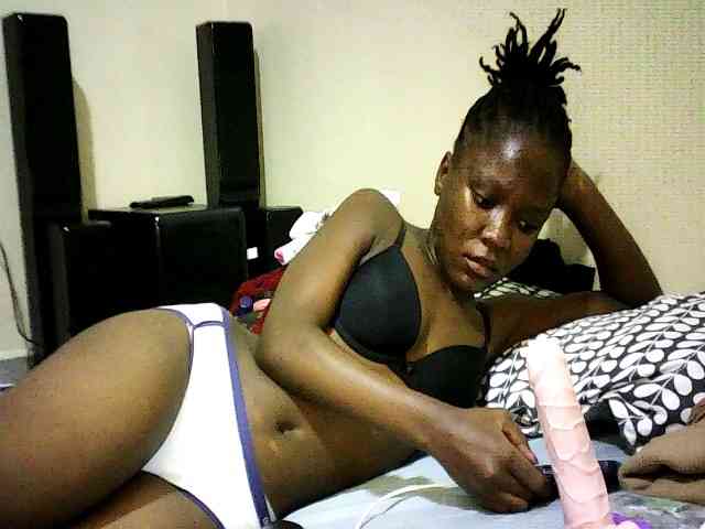 Sweetebonny webcam
