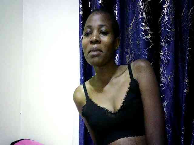 Sweetebonny webcam
