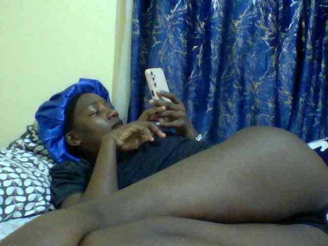 Sweetebonny webcam