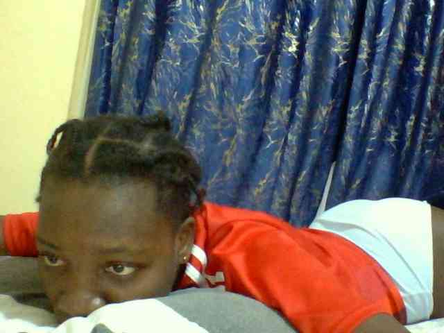 Sweetebonny webcam