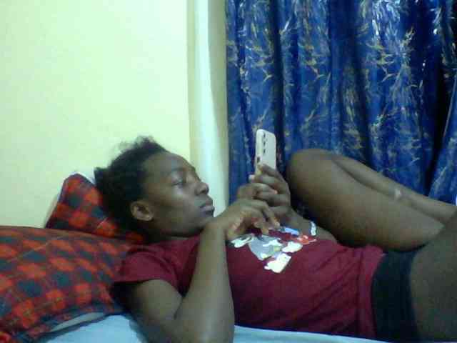 Sweetebonny webcam