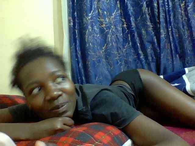 Sweetebonny webcam