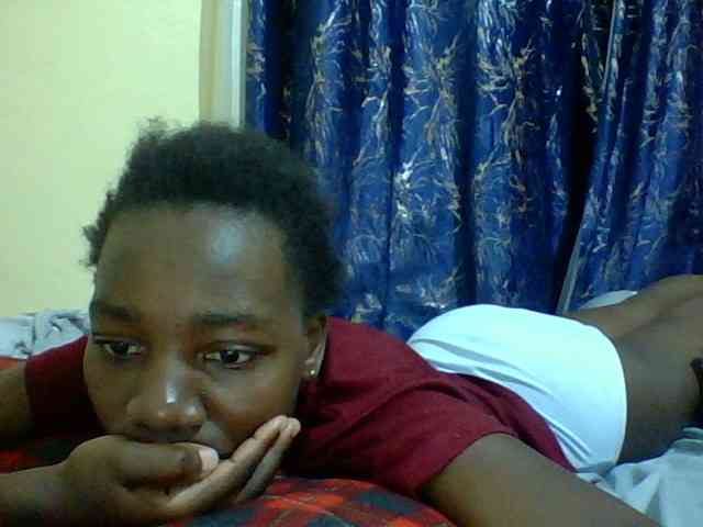 Sweetebonny webcam