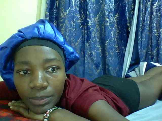 Sweetebonny webcam