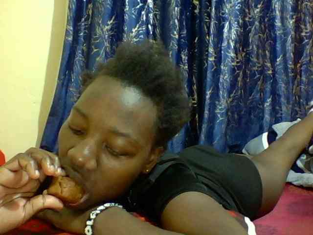 Sweetebonny webcam