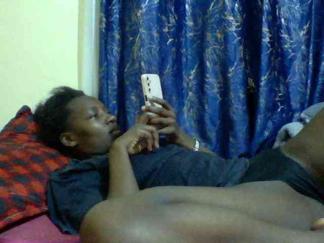 Sweetebonny webcam