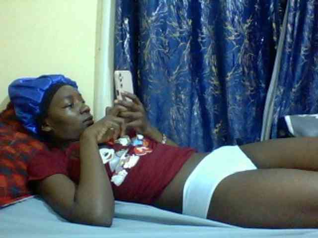 Sweetebonny webcam