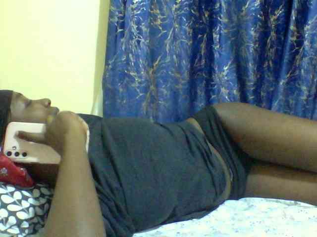 Sweetebonny webcam