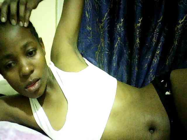 Sweetebonny webcam