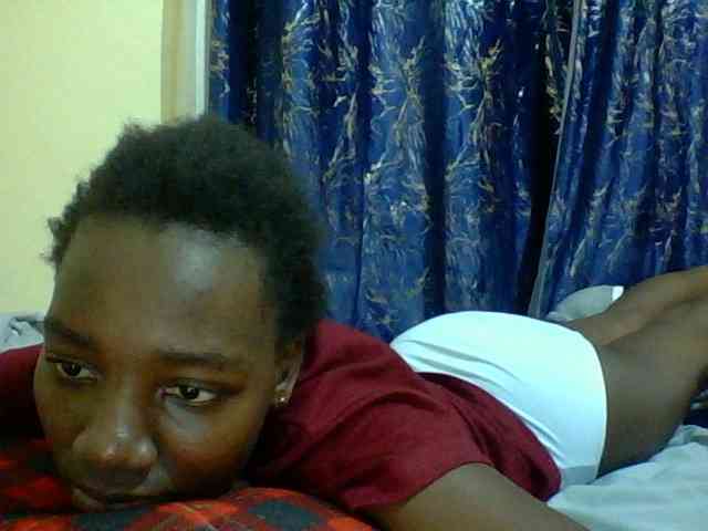 Sweetebonny webcam