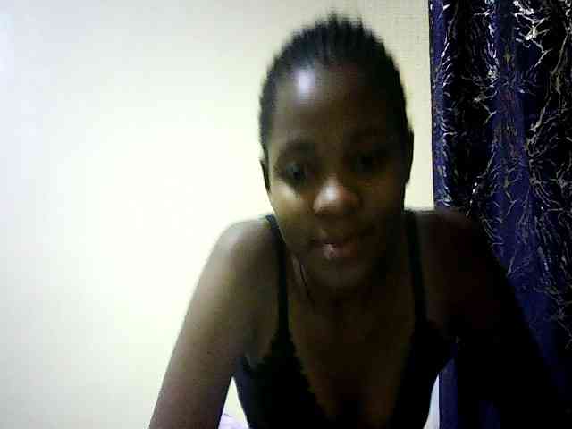 Sweetebonny webcam