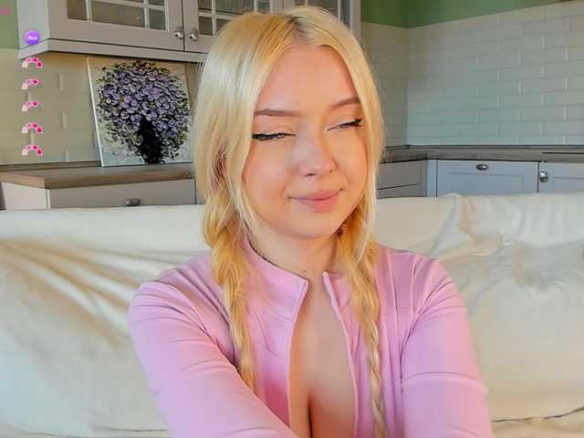 Erlenbayer live cam on BongaCams