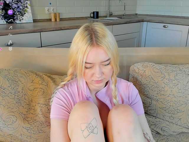 Erlenbayer live cam on BongaCams
