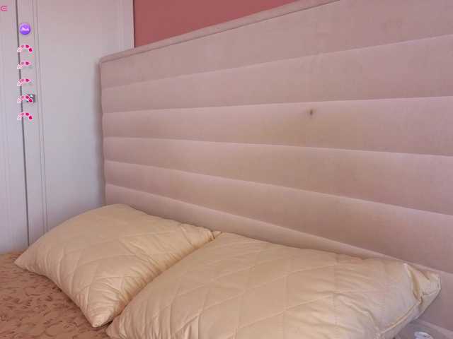 Erlenbayer live cam on BongaCams
