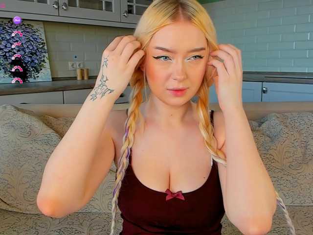 Erlenbayer live cam on BongaCams
