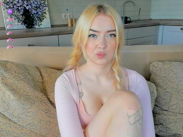 Erlenbayer live cam on BongaCams