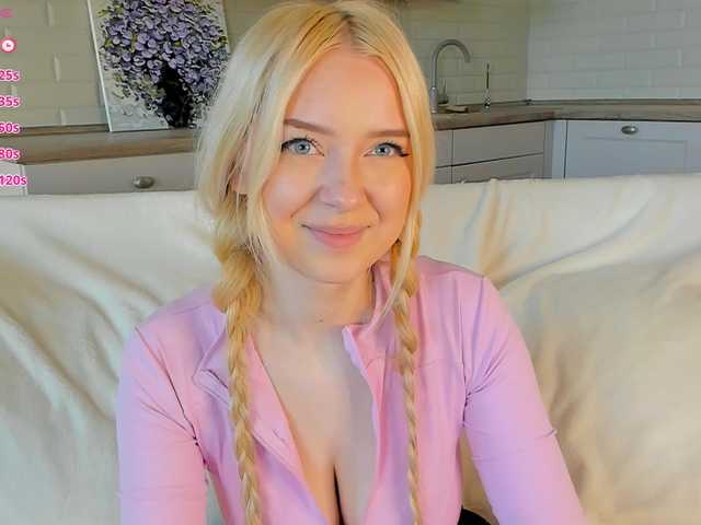 Erlenbayer live cam on BongaCams