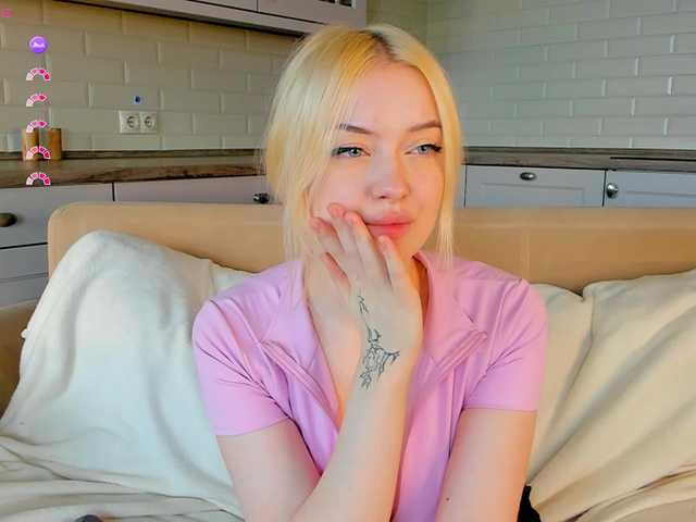 Erlenbayer live cam on BongaCams