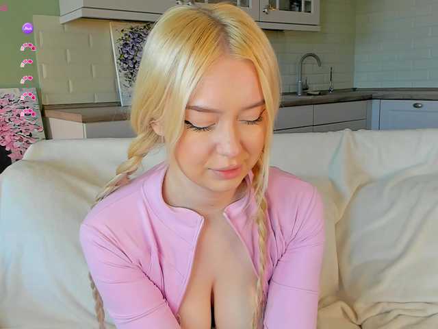 Erlenbayer live cam on BongaCams
