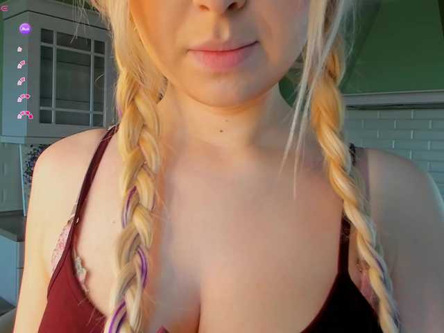 Erlenbayer live cam on BongaCams