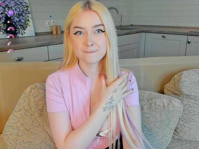 Erlenbayer live cam on BongaCams