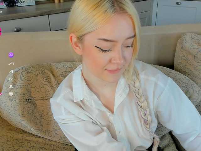 Erlenbayer live cam on BongaCams