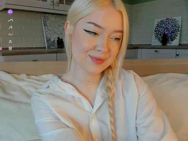Erlenbayer Live Webcam on BongaCams