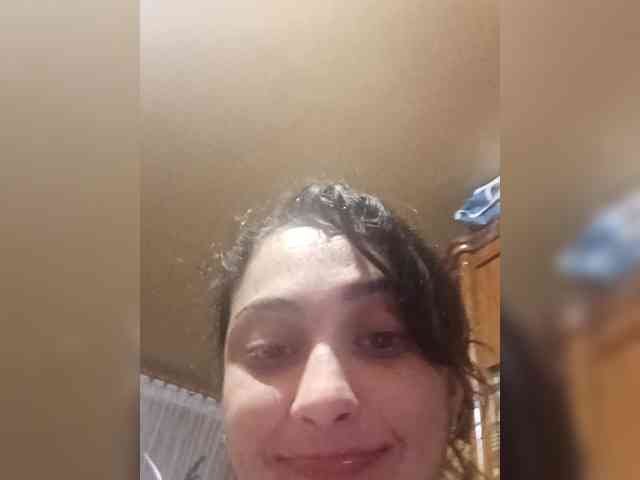 laagaatitaacaantaabraa webcam