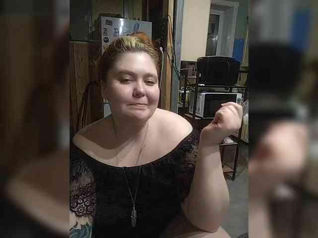 LenaMarkova99 webcam