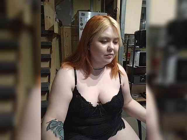 LenaMarkova99 webcam