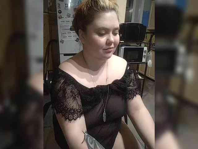 LenaMarkova99 Live Webcam on BongaCams