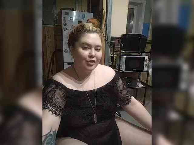 LenaMarkova99 webcam