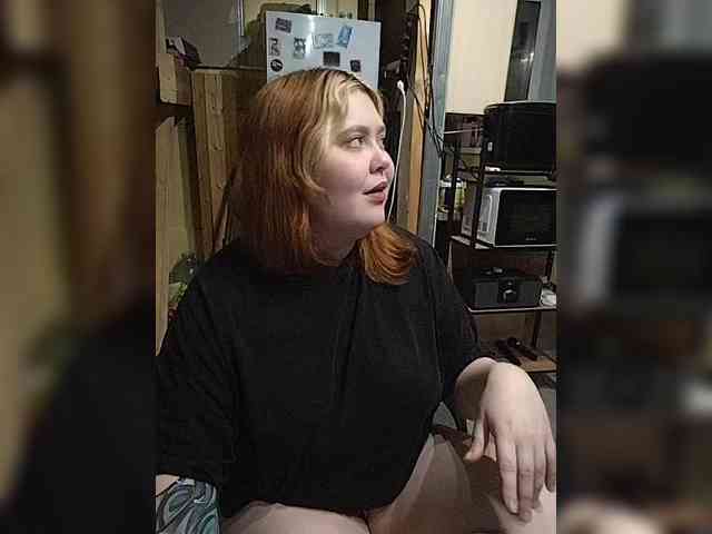 LenaMarkova99 webcam