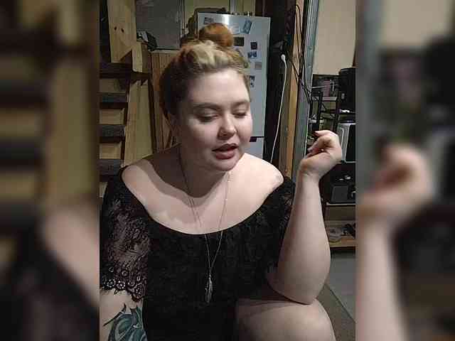 LenaMarkova99 webcam