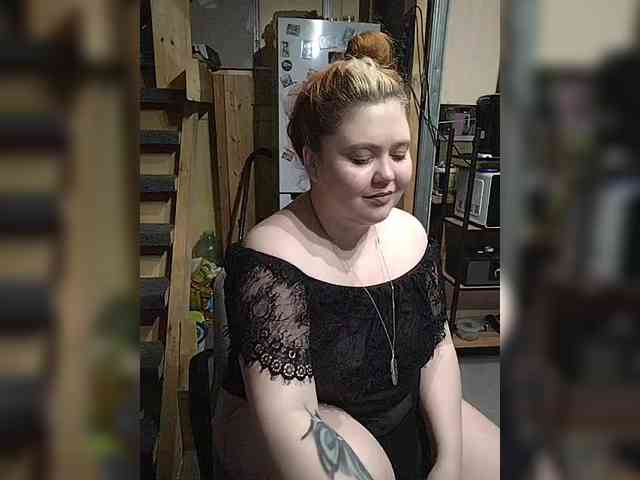 LenaMarkova99 webcam