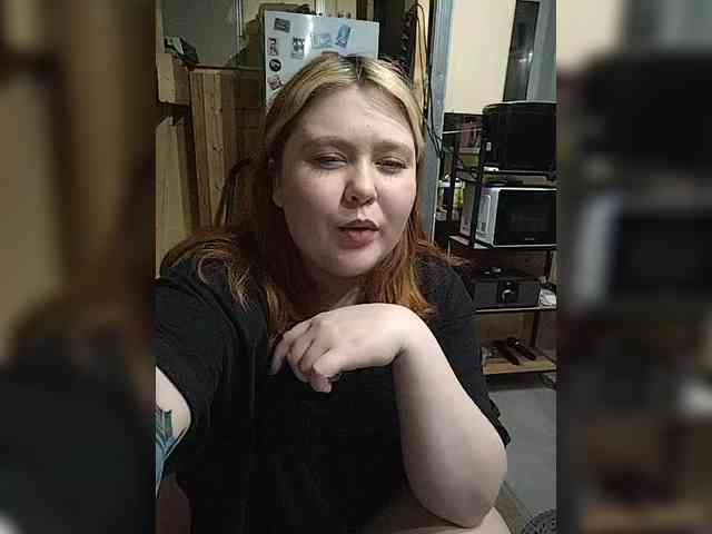 LenaMarkova99 webcam