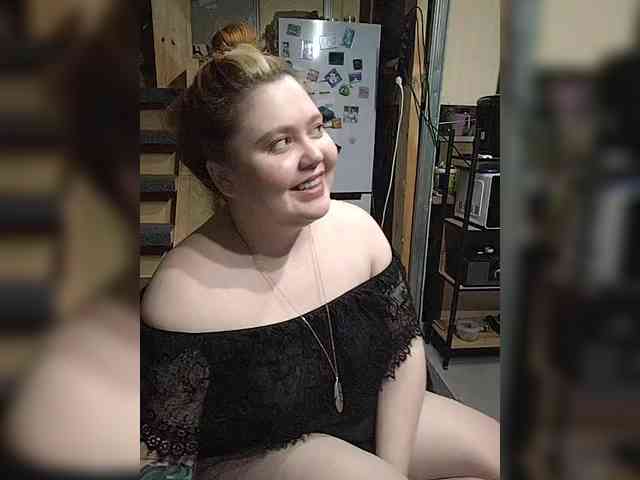 LenaMarkova99 webcam