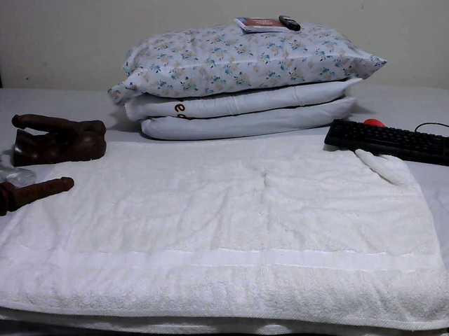 thebooty21 live cam on BongaCams